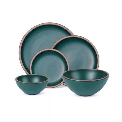 Potter's Dinner Set