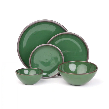Potter's Dinner Set