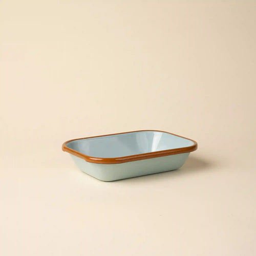 Solid Enamel Baking Dish