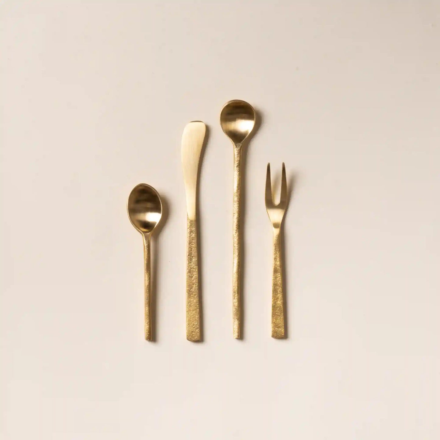 La Tavola Aperitivo Flatware, 4-Piece Set