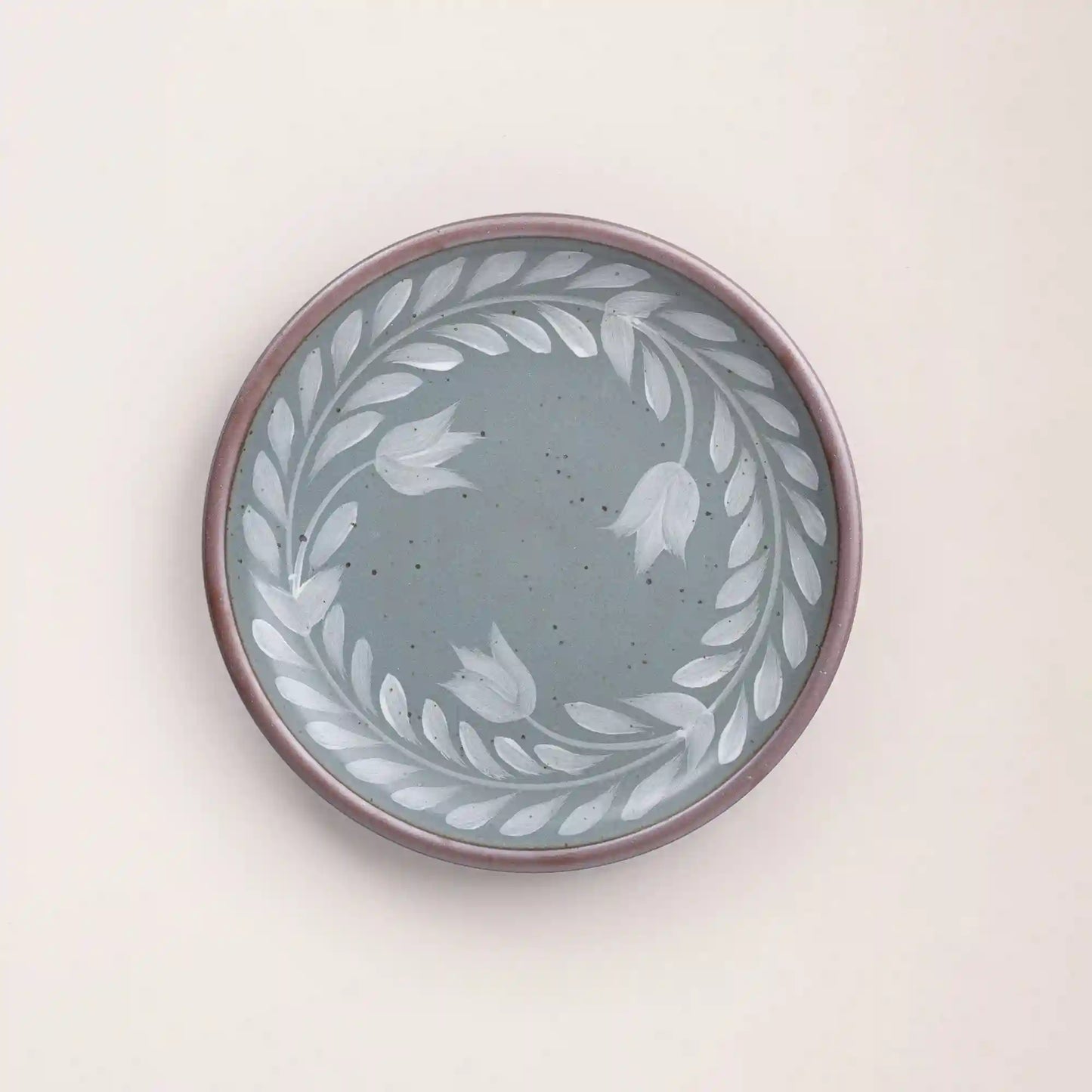 Hand Painted Dinner Plate, Tulip Crown